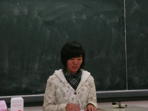 黄筠筠同学